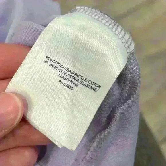 Lands End purple with floral accent long sleeve shirt size XL - Picture 2 of 4